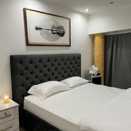 Cozy Escape Apartment